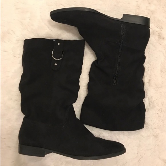 Boots - Picture 1 of 3